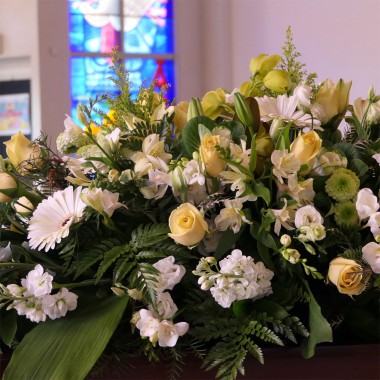 Copribata bianco e giallo